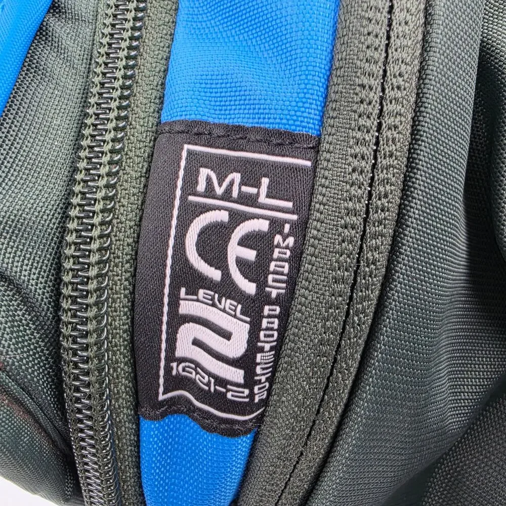 CamelBak KUDU Protector 20 MTB Hydration Backpack Spine Armor Green Blue EUC M-L